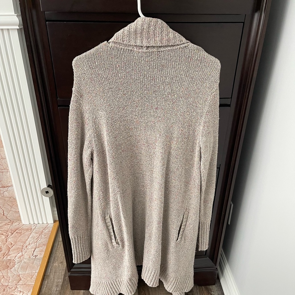 CAbi oatmeal sweater Medium